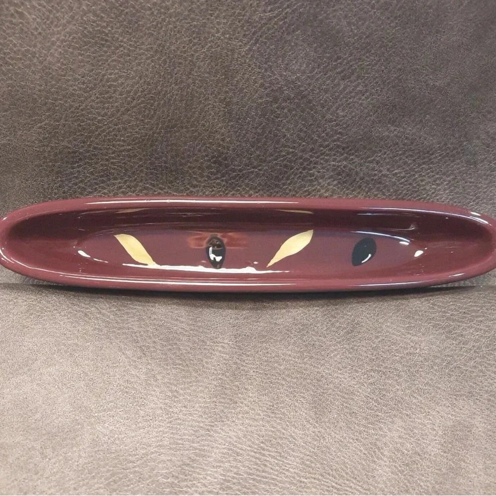 Crate & Barrel Olive Dish Oblong 8